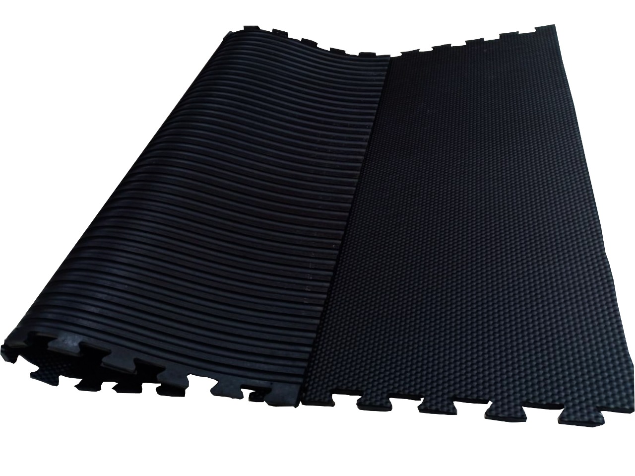 INTERLOCK COW MAT 6*4